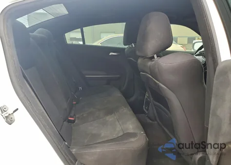 2016 Dodge Charger R/T Scat Pack z USA, uszkodzony, nr VIN 2C3CDXGJ2GH296724